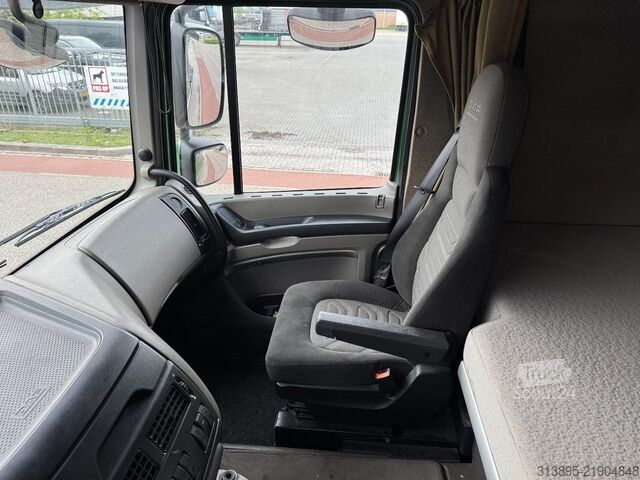 Μεταφορά εμπορευματοκιβωτίων DAF XF105-460 Manual, Retarder, 10 Wheels