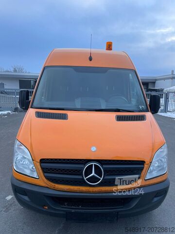 Bus dostawczy Mercedes-Benz Sprinter 313