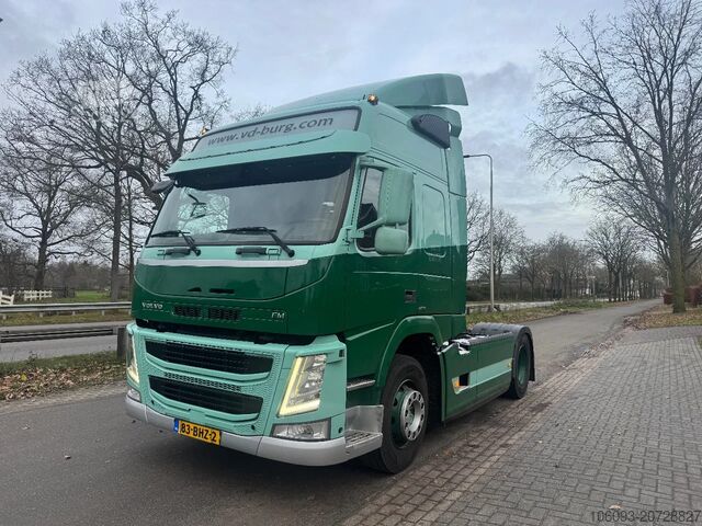 Standaard-SZM Volvo FM 420 Globetrotter