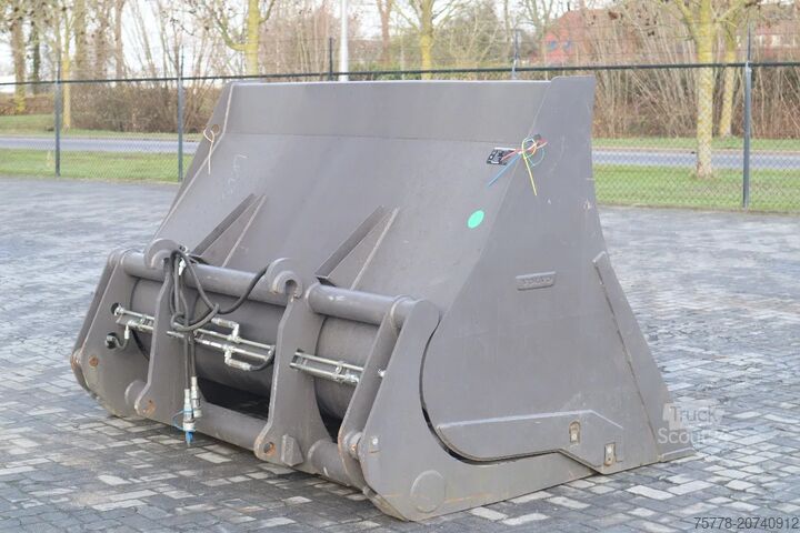 Lopata Volvo 3 M3 | HIGH TIP BUCKET | HOCHKIPPSCHAUFEL | HOO...