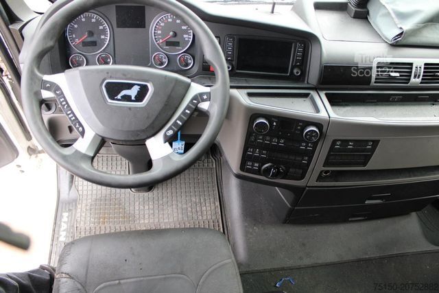 Samochód z wymienną zabudową MAN TGX 26.510 6x2 LL JUMBO MOTORSCHADEN Nr.: 568