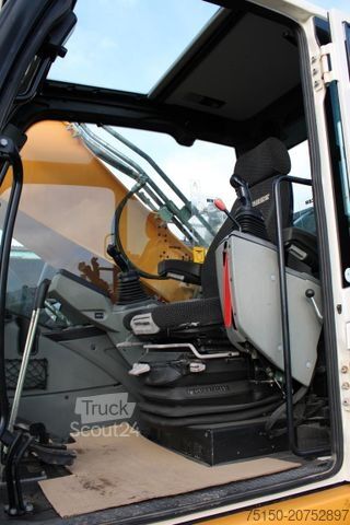 Koparka gąsienicowa LIEBHERR R 930 NLC MONO Nr.: 260