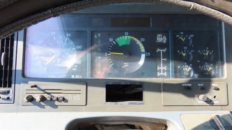 Camião-grua Mercedes-Benz Actros 2535 Crane. Palfinger  PK17000,  6x2 , 3...