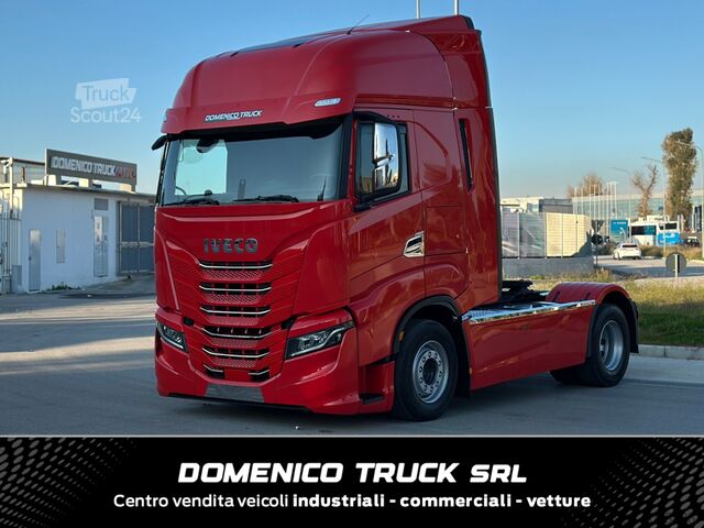 Trator de estrada padrão Iveco Stralis S-Way 530