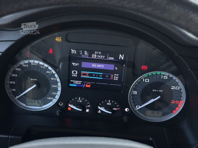 Trator de estrada padrão Iveco Stralis S-Way 530