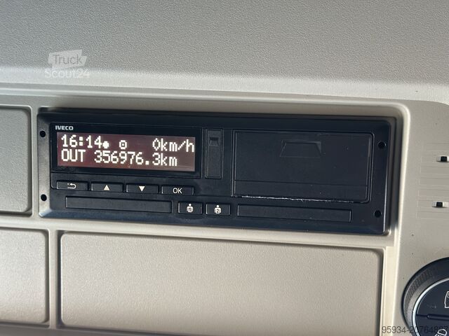 Trator de estrada padrão Iveco Stralis S-Way 530