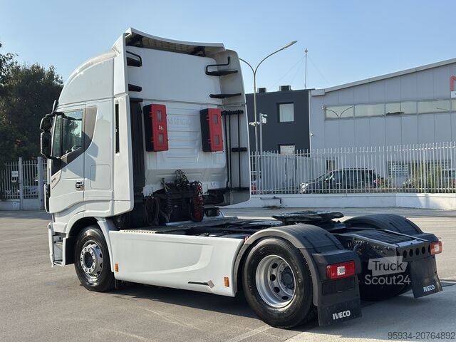 Trator de estrada padrão Iveco Stralis Hi Wai 510
