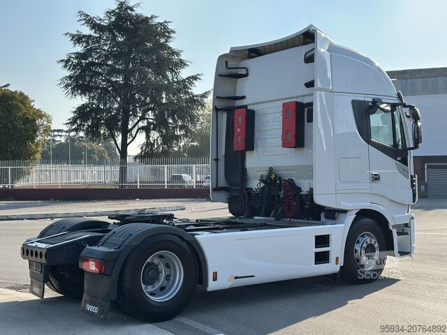 Trator de estrada padrão Iveco Stralis Hi Wai 510