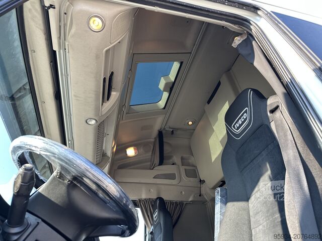 Trator de estrada padrão Iveco Stralis Hi Wai 510