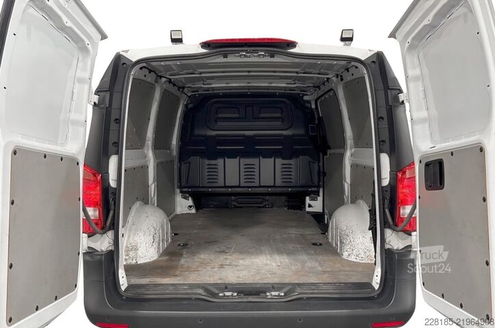 Furgonetă compactă MERCEDES BENZ Vito III 116 - vito 116 cdi long my20