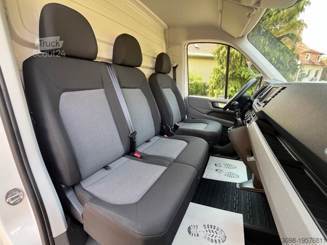 Transporter mit Koffer VOLKSWAGEN CRAFTER KOFFER MIT PORTALTÜREN KAMERA KLIMA