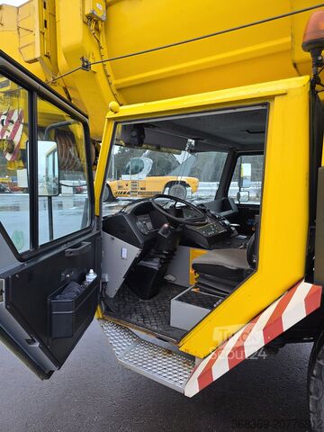 Grúa móvil Liebherr LTM 1500-8.1