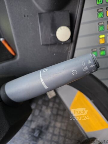 Grúa móvil Liebherr LTM 1500-8.1