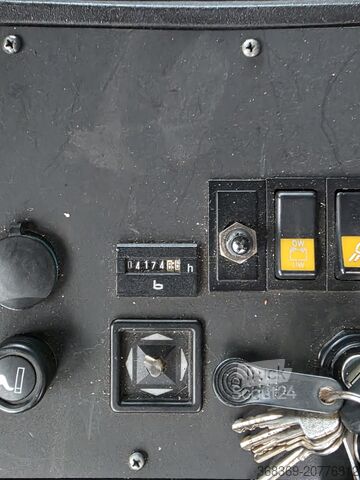 Grúa móvil Liebherr LTM 1500-8.1