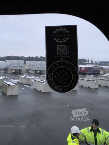 Grúa móvil Liebherr LTM 1500-8.1