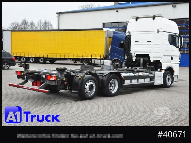 Camion con cassone intercambiabile MAN TGX, 26,510, Multiwechsleer 2x AHK, Intarder,