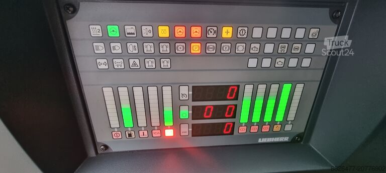 Mobilni žerjav Liebherr LTM 1300 6-2