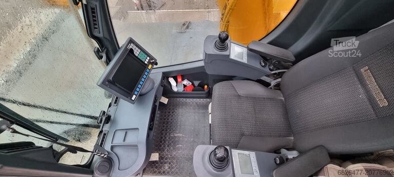 Mobilni žerjav Liebherr LTM 1300 6-2