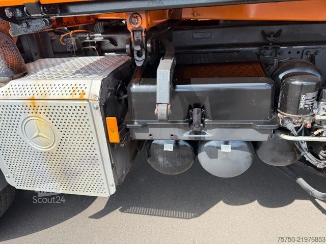 Autre MERCEDES-BENZ Actros 2032 4x4 Blattfederung + Kupplung+Meiller