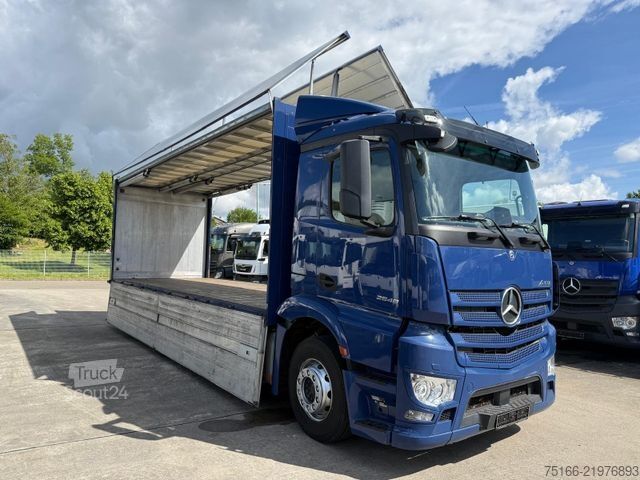 Autocamion cu caroserie tip cutie MERCEDES-BENZ ACTROS 2548 L Getränkekoffer 7,7 m LBW 2 T*LENK