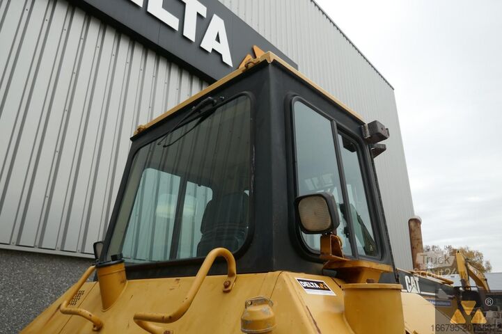 Dozer Caterpillar D6M LGP