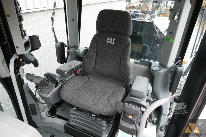 Grader Caterpillar 140M3