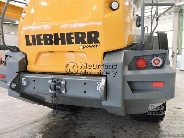 Ładowarka kołowa LIEBHERR L 566 Xpower