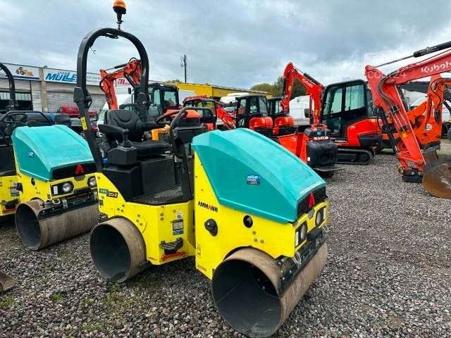 Egyhengerdob henger AMMANN ARX 20-2 Walze 15.000 EUR