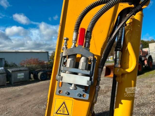 Minikotró KOMATSU PC 58 MR-5 E0 Kettenbagger 42.500 EUR / AC