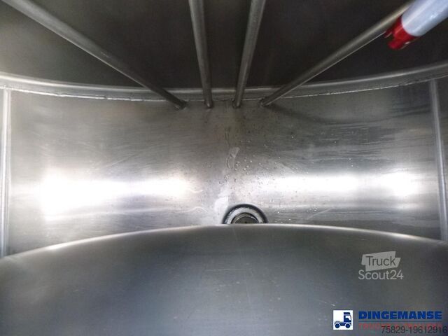 Tankfartyg Scania P 320 DB 6X2 fuel tank 18.8 m3 / 5 comp