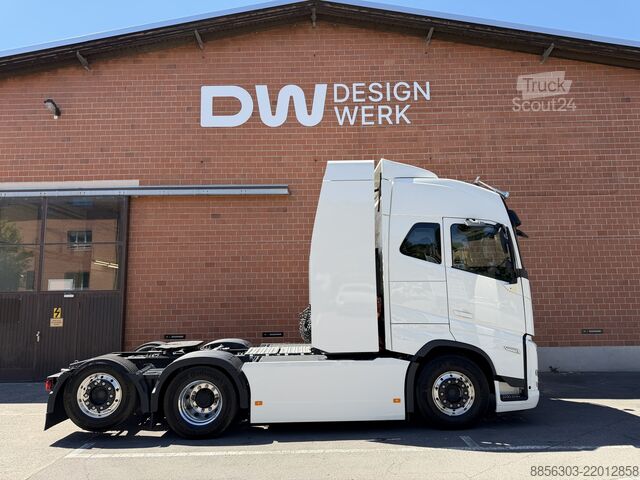 Véhicule tracteur Designwerk High Cab 6x2T 900 kWh