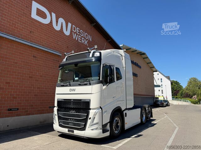 Véhicule tracteur Designwerk High Cab 6x2T 900 kWh