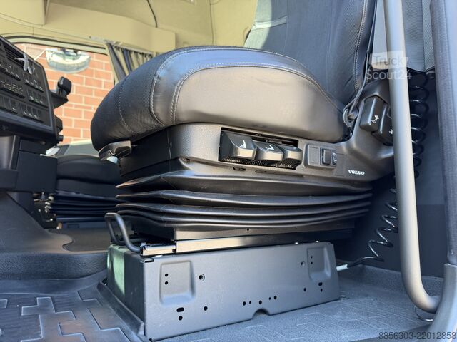 Véhicule tracteur Designwerk High Cab 6x2T 900 kWh