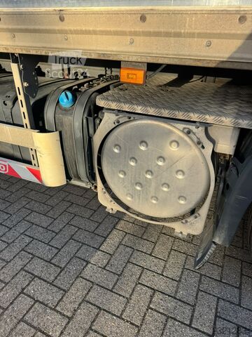 Scania P310 **ЕВРО 5-ФРЕНСКИ КАМИОН** Scania P310 **EURO 5-FRENCH TRUCK**