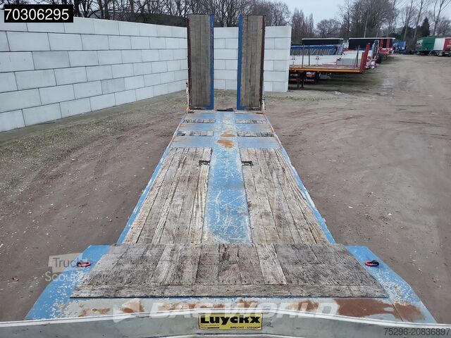 Chargeur bas Turbos-Hoet TUV 03/26 3x Steering Axle