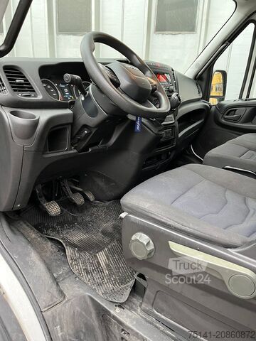 Hladilni dostavnik Iveco Daily 35 C 12