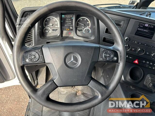 Gesloten bak Mercedes-Benz Antos 1833 Dichte bakwagen met laadklep 4x2 + a...
