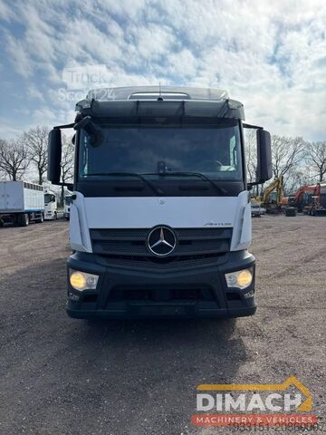 Gesloten bak Mercedes-Benz Antos 1833 Dichte bakwagen met laadklep 4x2 + a...