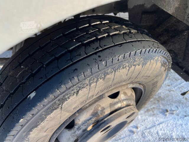 Basculantă Mercedes-Benz Atego 815 Kipper / Kran