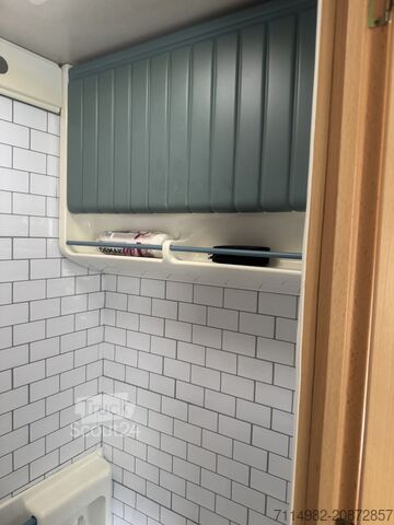 Bivalnik Knaus Eiffelland Holiday