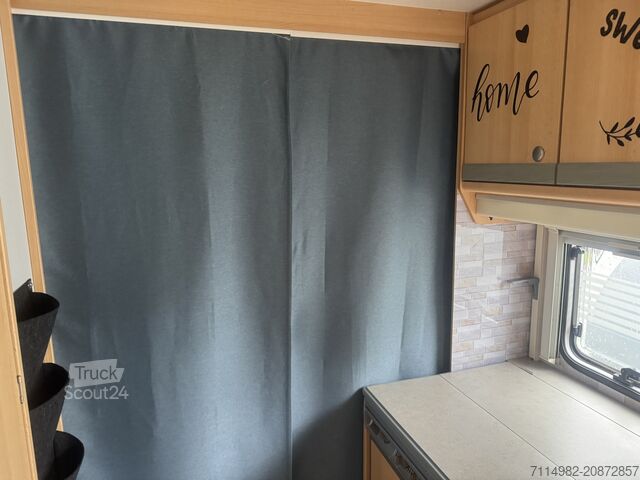 Bivalnik Knaus Eiffelland Holiday