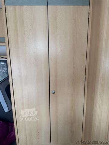 Bivalnik Knaus Eiffelland Holiday