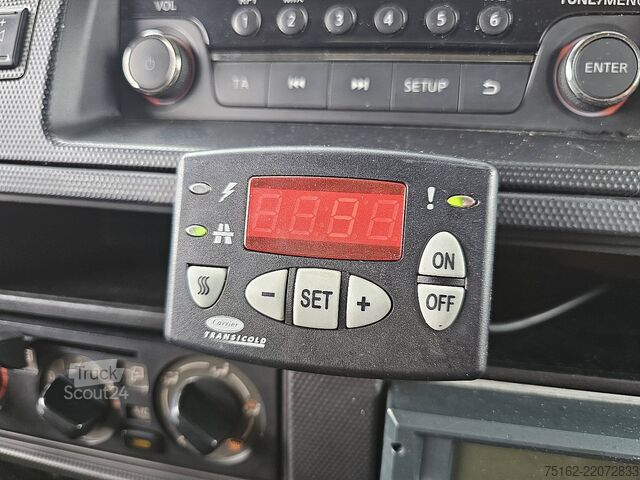 Rashladni kombi RENAULT MAXITY 2.5 Carrier Koelwagen