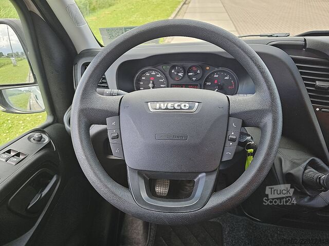 Camioneta familiar de techo alto IVECO DAILY 35S12