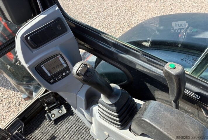 Miniescavatore Kubota KX057-4