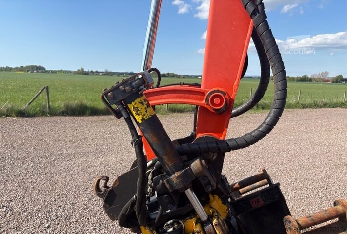 Miniescavatore Kubota KX057-4