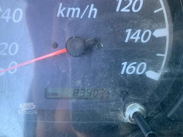 Transporter mit Kipper Isuzu NPR 35