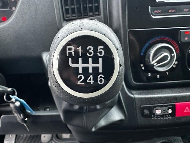 Furgoneta de caja alta FIAT Ducato Transporter 2.3 Maxi L3H2 Kamera TÜV1/26