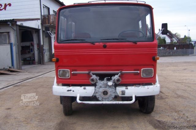 Autocisterna a vuoto MERCEDES-BENZ 608 *FEUERWEHR