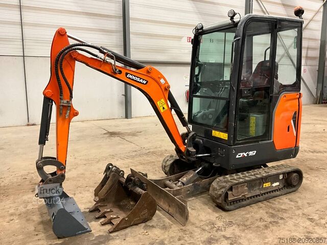 Minigraver Doosan DX 19